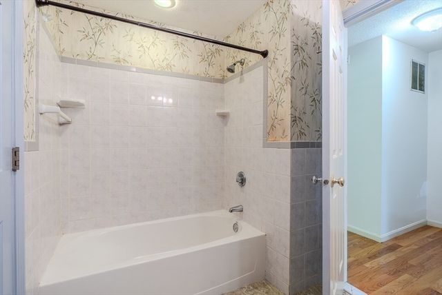 4105 Woodbridge Road 4105, Peabody, MA 01960