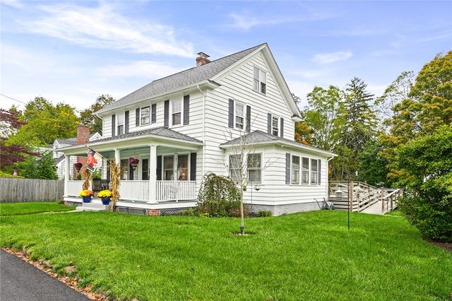 26 Williams Street, Coventry, RI 02816