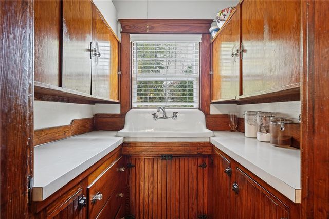 26 Williams Street, Coventry, RI 02816