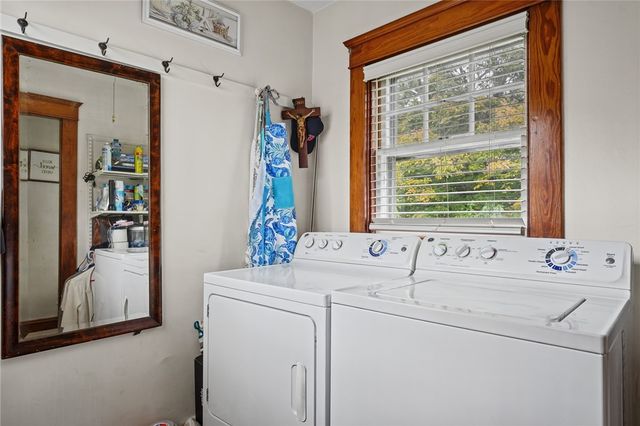 26 Williams Street, Coventry, RI 02816