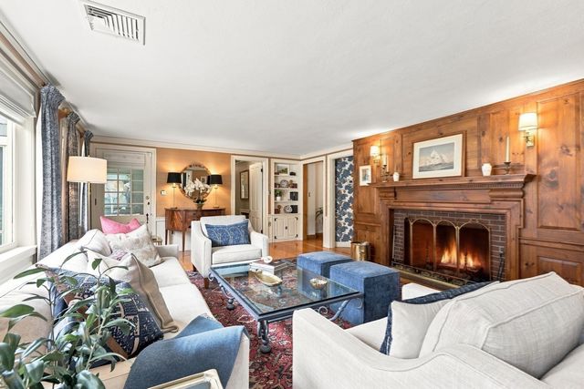 114 Chestnut Street, North Reading, MA 01864