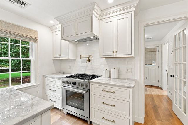 114 Chestnut Street, North Reading, MA 01864