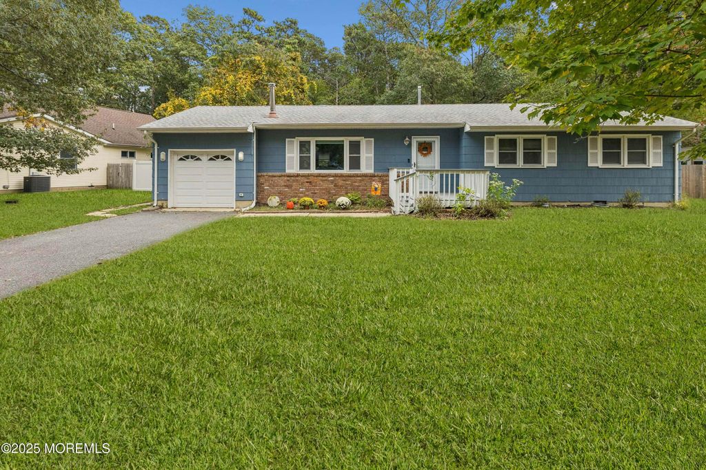 317 Annapolis Lane, Forked River, NJ 08731