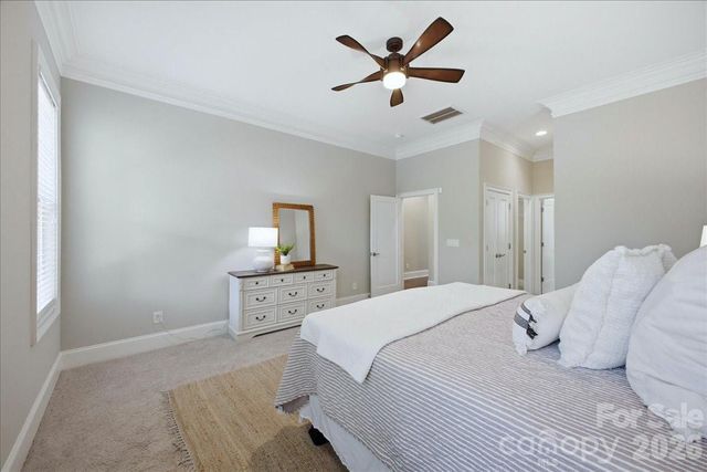 1103 N Sharon Amity Road, Charlotte, NC 28211