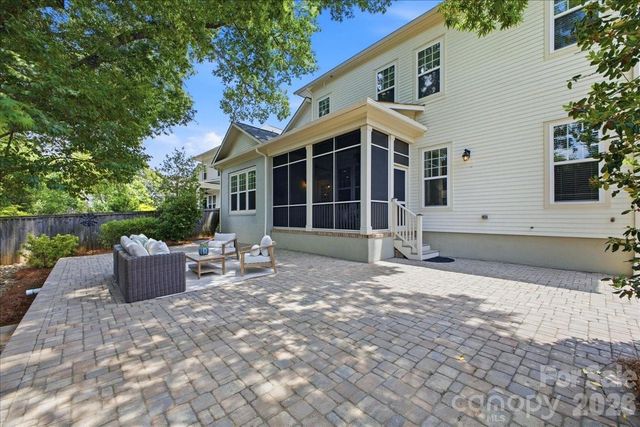 1103 N Sharon Amity Road, Charlotte, NC 28211
