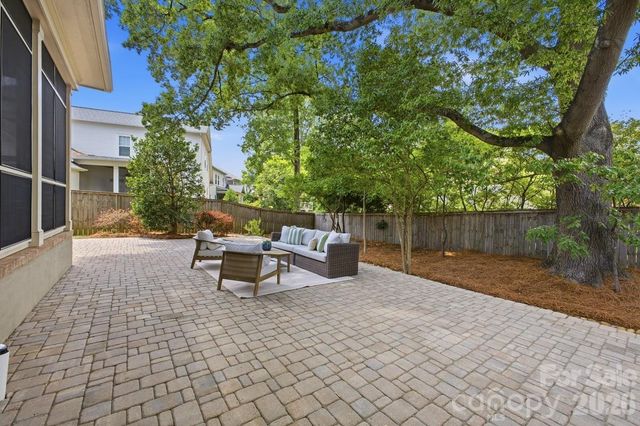 1103 N Sharon Amity Road, Charlotte, NC 28211