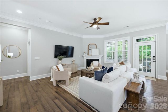 1103 N Sharon Amity Road, Charlotte, NC 28211
