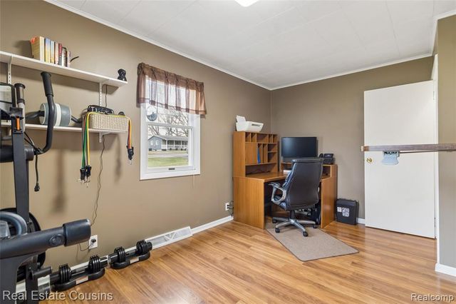 1565 W Rolston Road, Linden, MI 48451