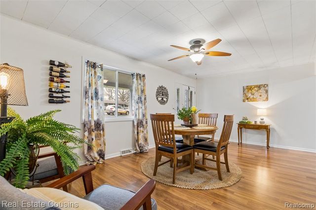 1565 W Rolston Road, Linden, MI 48451