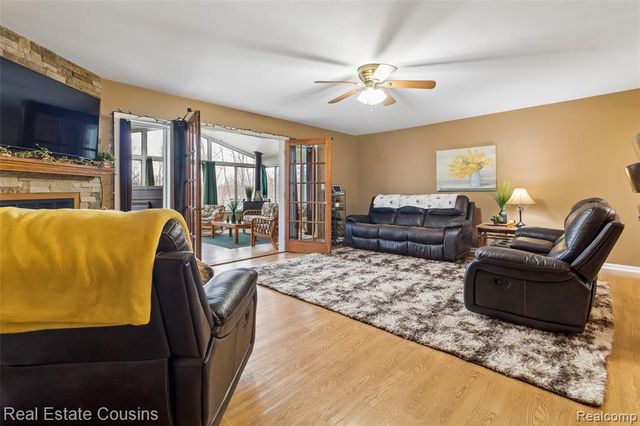 1565 W Rolston Road, Linden, MI 48451