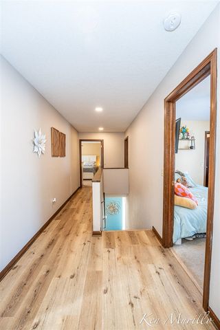 7003 Country View Boulevard, Jackson, MI 49201