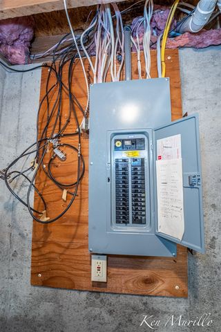 7003 Country View Boulevard, Jackson, MI 49201