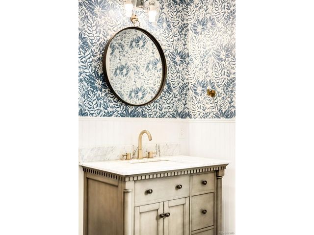 357 S Downing St, Denver, CO 80209