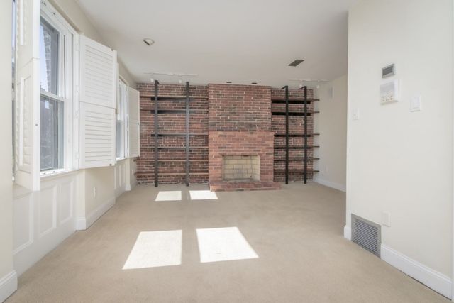 87 Revere St 3, Boston, MA 02114