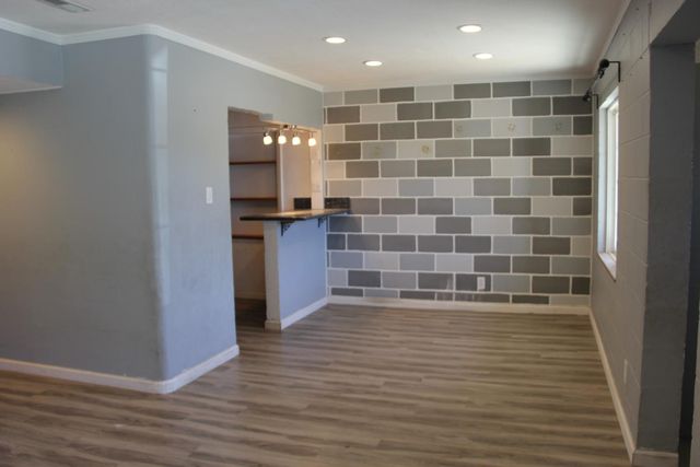 1807 Holly Dr, Lodi, CA 95242