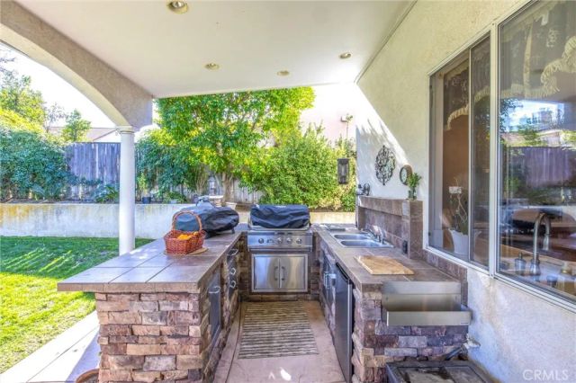 8470 Lindenhurst, Riverside, CA 92508