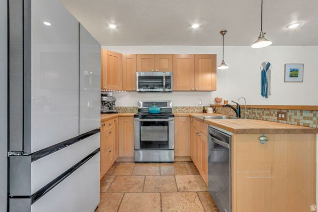 1131 E RIDGEDALE LN, Salt Lake City, UT 84106