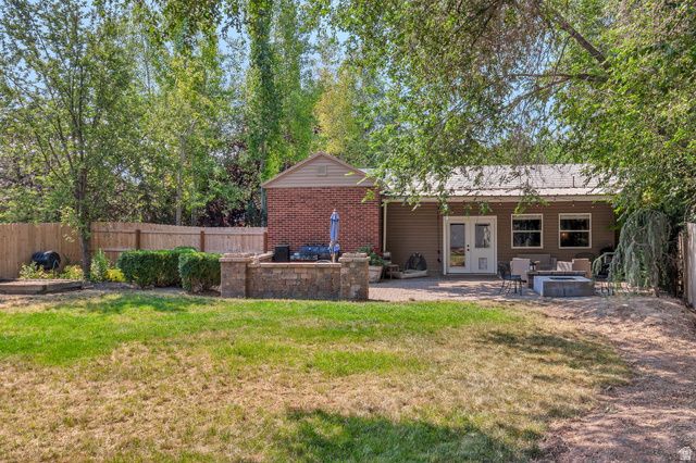 1131 E RIDGEDALE LN, Salt Lake City, UT 84106