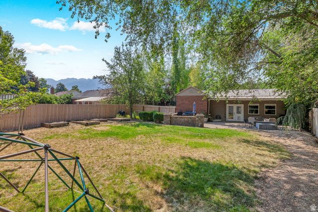 1131 E RIDGEDALE LN, Salt Lake City, UT 84106