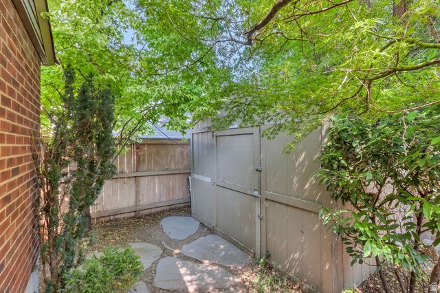 1131 E RIDGEDALE LN, Salt Lake City, UT 84106