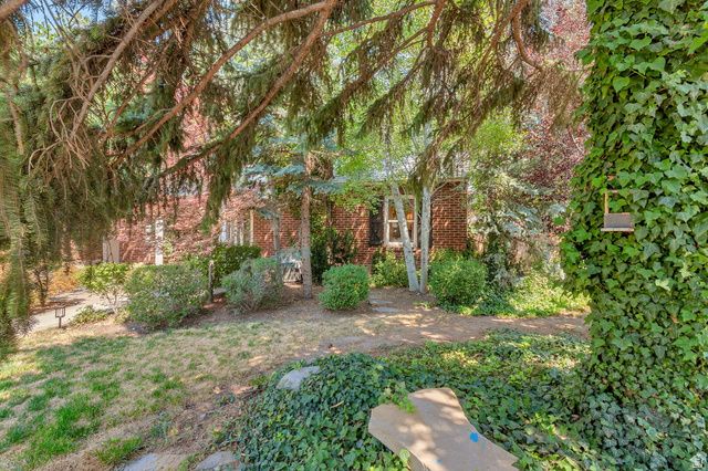 1131 E RIDGEDALE LN, Salt Lake City, UT 84106
