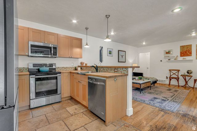 1131 E RIDGEDALE LN, Salt Lake City, UT 84106