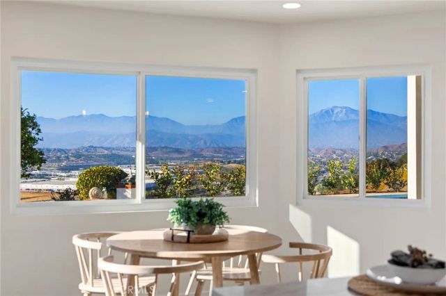 22105 Birds Eye Dr, Diamond Bar, CA 91765
