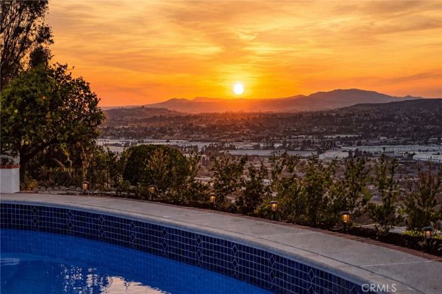 22105 Birds Eye Dr, Diamond Bar, CA 91765