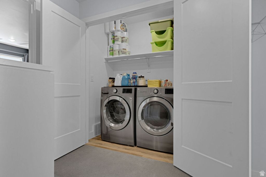 Image 11 of property listing at 6372 W BIRCH RUN RD, South Jordan, UT 84009