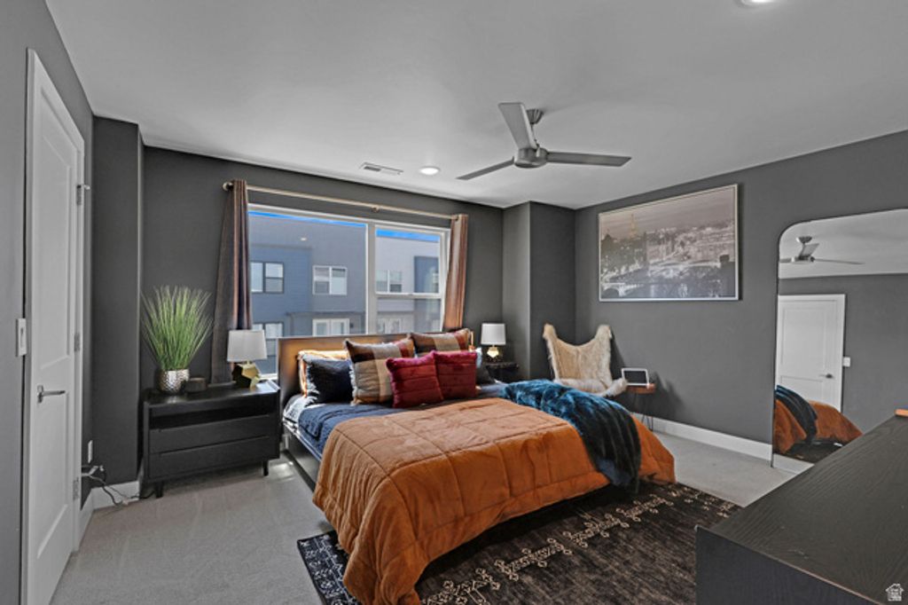 Image 12 of property listing at 6372 W BIRCH RUN RD, South Jordan, UT 84009