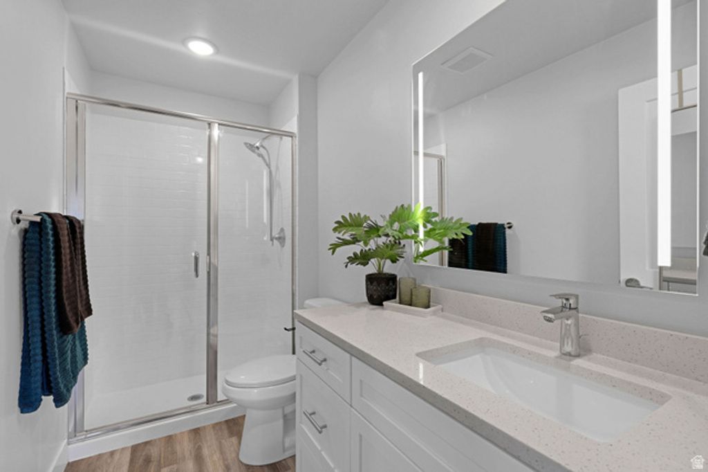 Image 14 of property listing at 6372 W BIRCH RUN RD, South Jordan, UT 84009