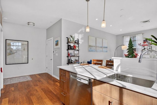 45 First Avenue 408, Boston, MA 02129