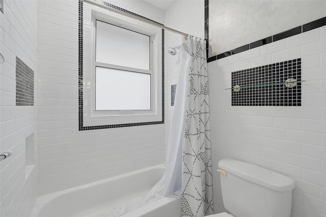 4480 NW 42nd Ter, Coconut Creek, FL 33073