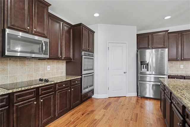 270 St Annes Place, Covington, GA 30016