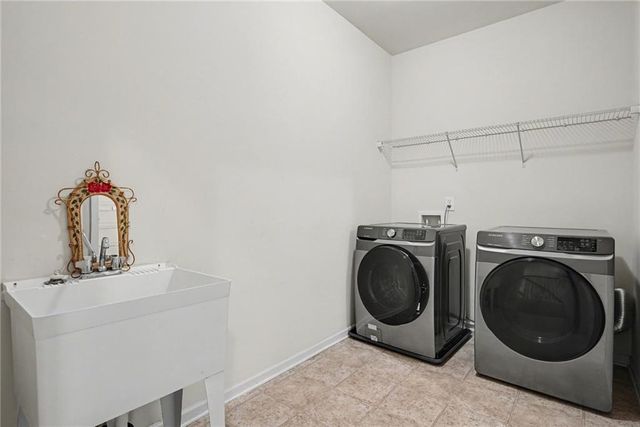 270 St Annes Place, Covington, GA 30016