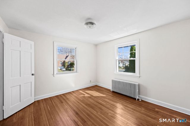 69 Edgemere Avenue, West Hartford, CT 06110