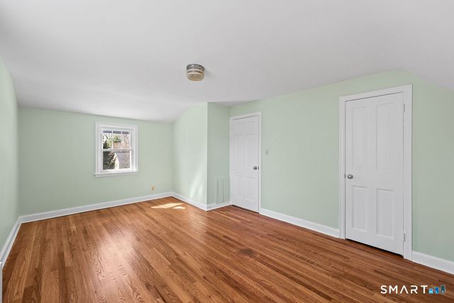 69 Edgemere Avenue, West Hartford, CT 06110