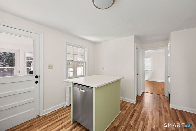 69 Edgemere Avenue, West Hartford, CT 06110