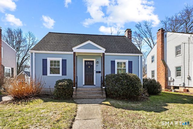 69 Edgemere Avenue, West Hartford, CT 06110