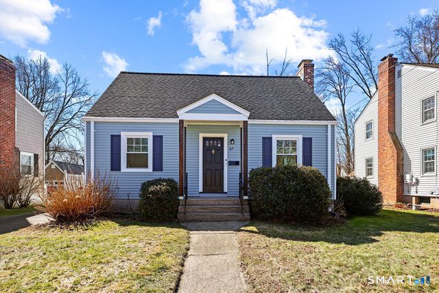 69 Edgemere Avenue, West Hartford, CT 06110