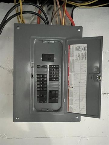 7923 James A Reed Road, Kansas City, MO 64138