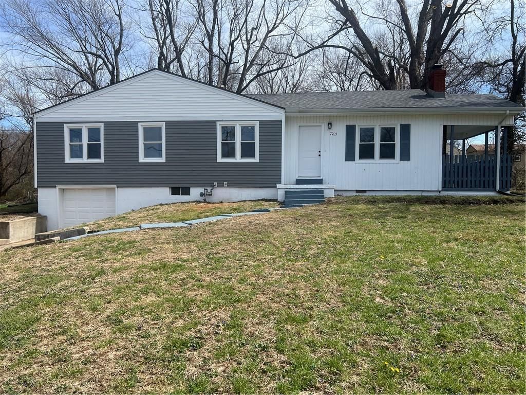 7923 James A Reed Road, Kansas City, MO 64138