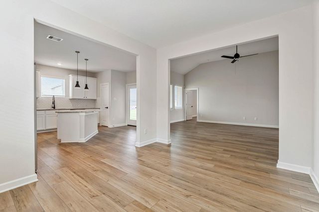 1927 June Lake Lane, Iowa Colony, TX 77583