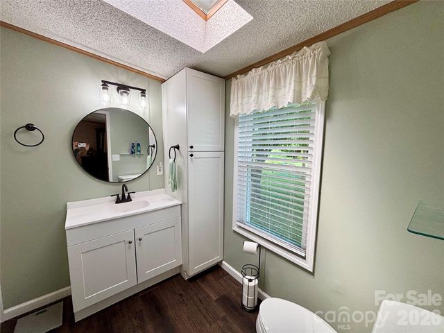 236 Riverwind Drive, Hendersonville, NC 28739