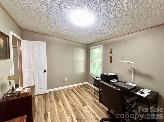 236 Riverwind Drive, Hendersonville, NC 28739