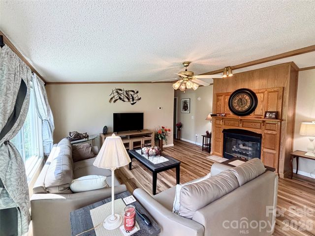236 Riverwind Drive, Hendersonville, NC 28739