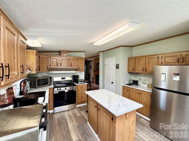 236 Riverwind Drive, Hendersonville, NC 28739
