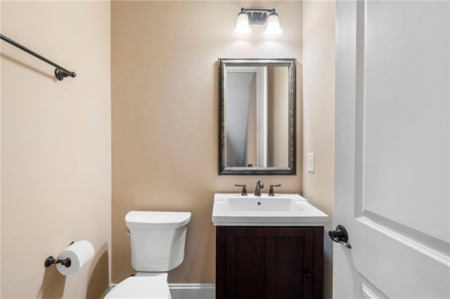 427 Alderwood Street, Atlanta, GA 30328