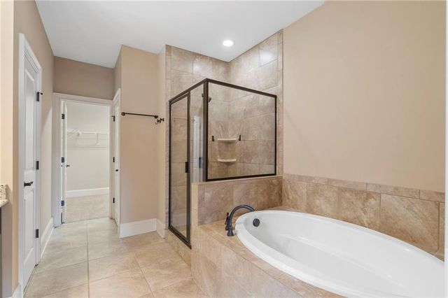 427 Alderwood Street, Atlanta, GA 30328