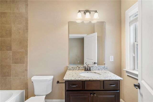 427 Alderwood Street, Atlanta, GA 30328